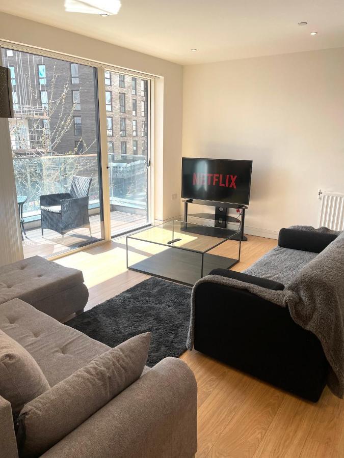 Luxury London Apartment - Steps To East Croydon Train Station Bagian luar foto